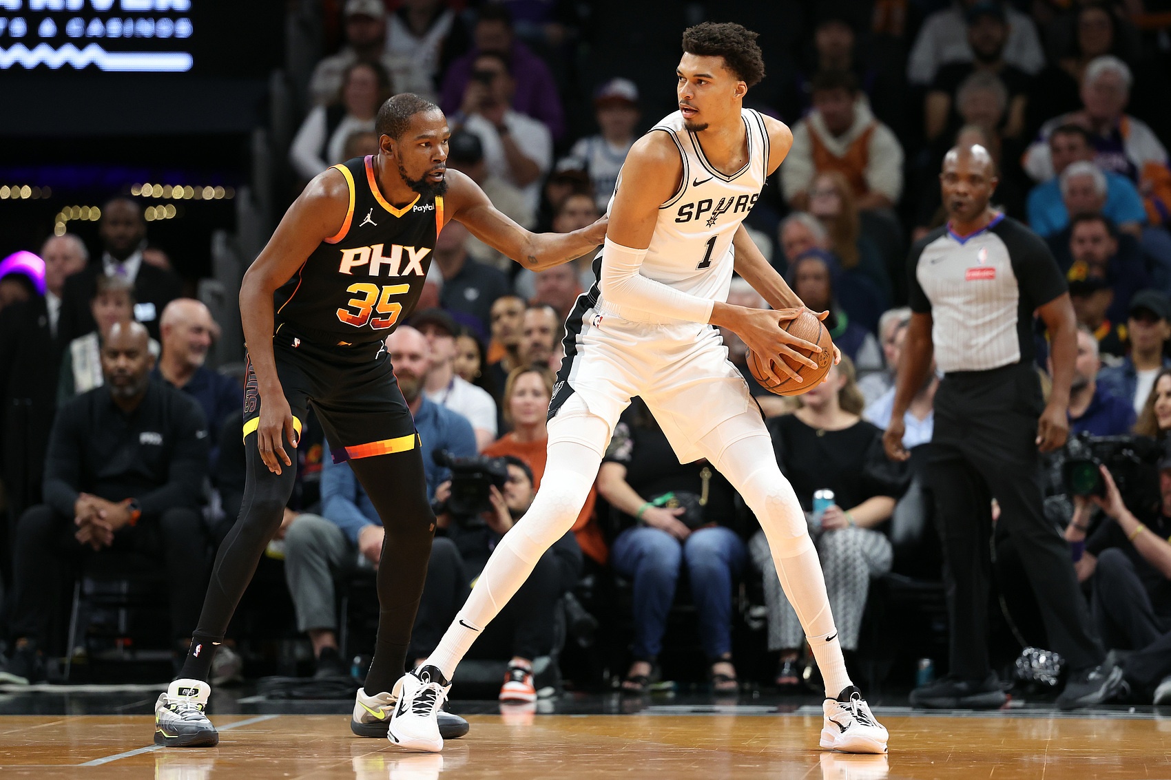 和偶像當隊友？文班談KD：我是他的粉絲 他的比賽影響了我的一生