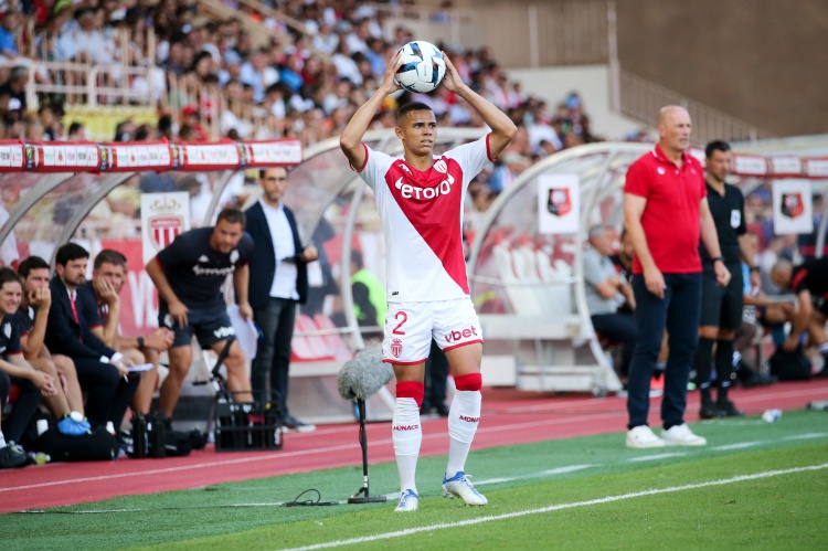 米體：米蘭物色新右后衛，有意蒂亞戈-桑托斯和萬(wàn)德森