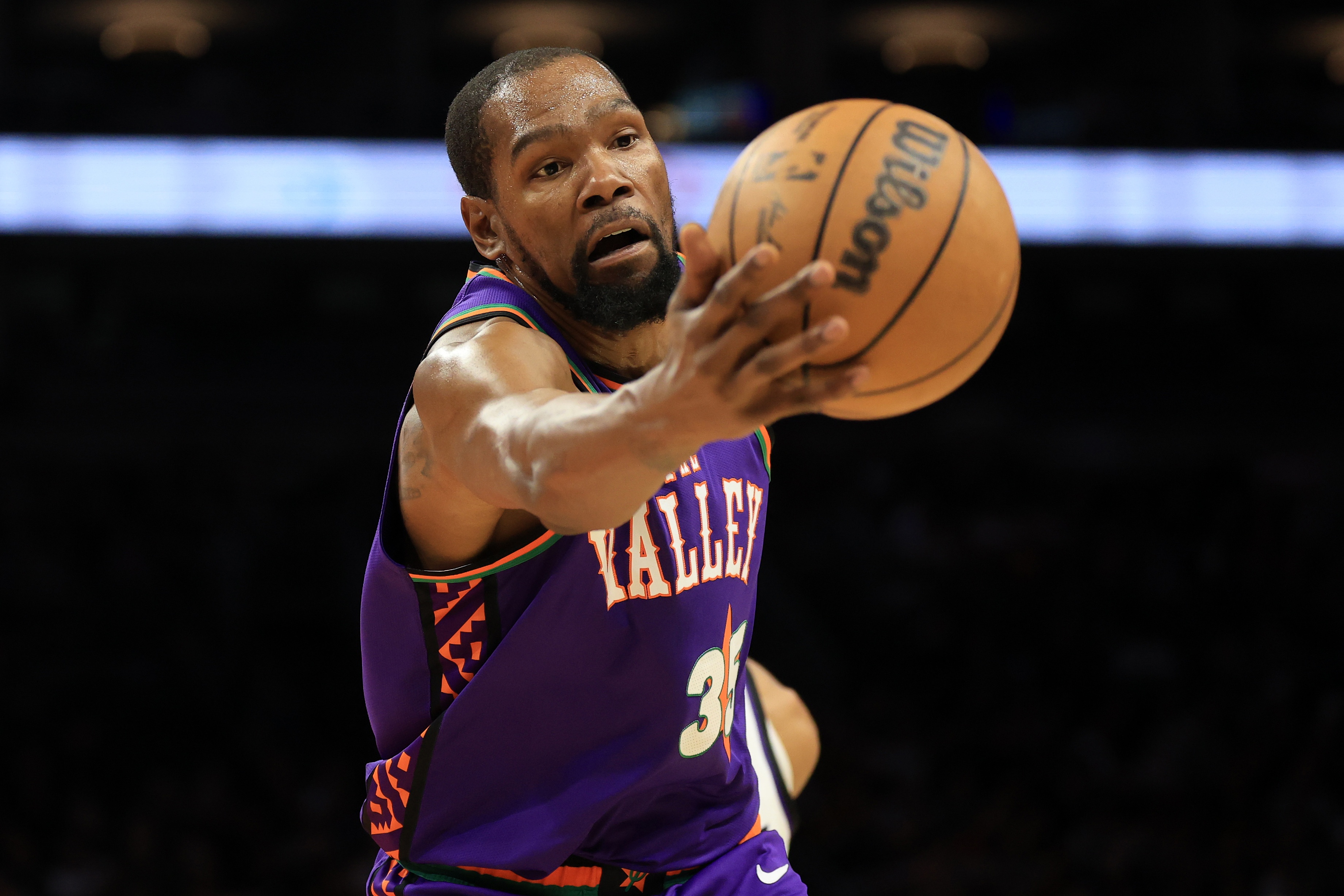 ??2025-26賽季總冠軍賠率：火箭由18-1上升至+850 僅次于雷霆