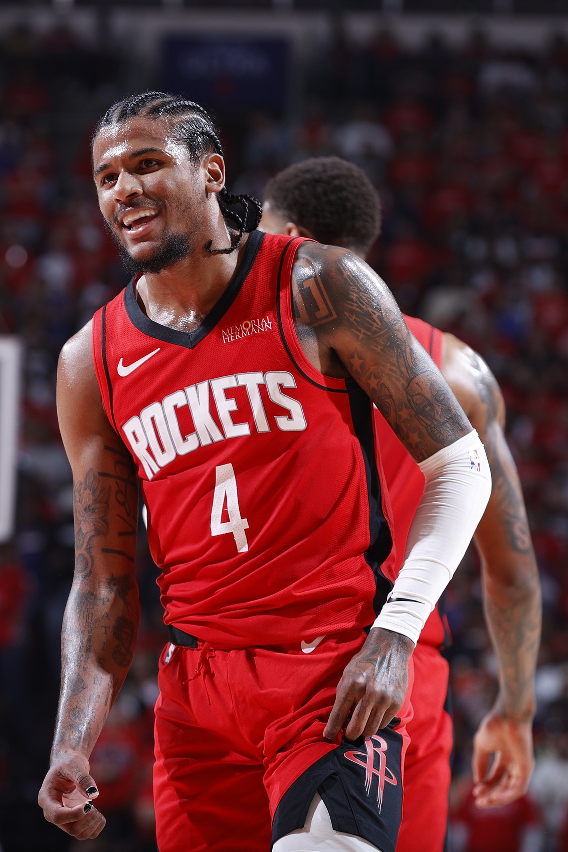 杰倫-格林去年10月以3年1.06億合同提前續約 將持續到27-28賽季