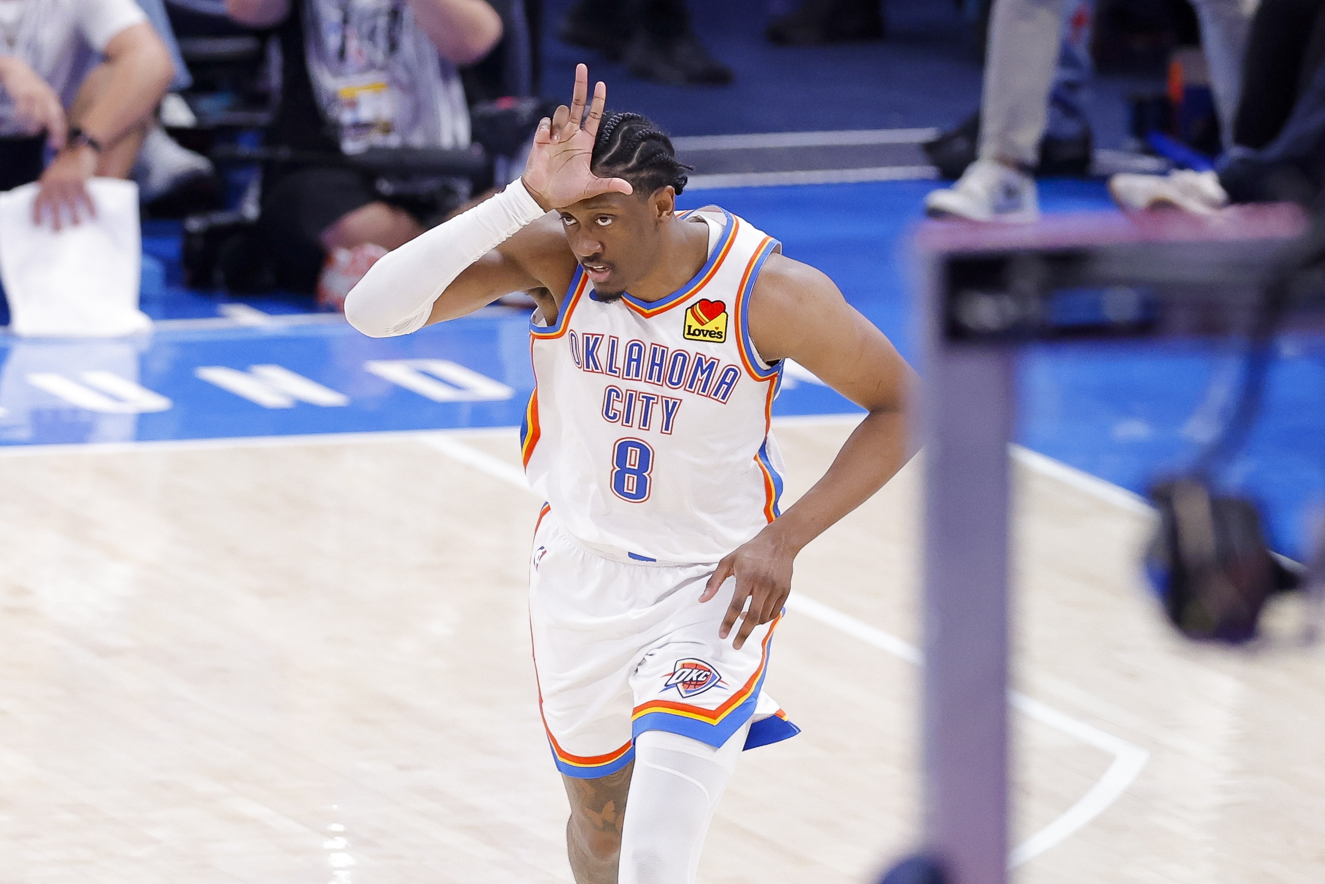 美媒調侃：杰倫-威廉姆斯總決賽場(chǎng)均得分23.6分 高于24年FMVP