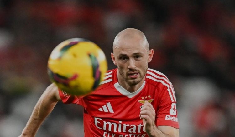 本菲卡中場(chǎng)：和拜仁的比賽會(huì )很艱苦，我們的目標是贏(yíng)球