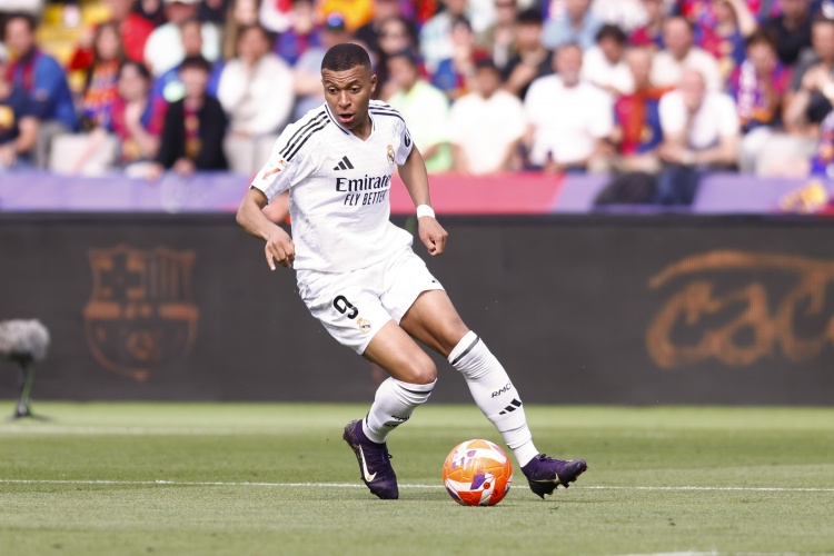 六臺記者：姆巴佩不會(huì )首發(fā)出戰薩爾茨堡，他仍然非常虛弱