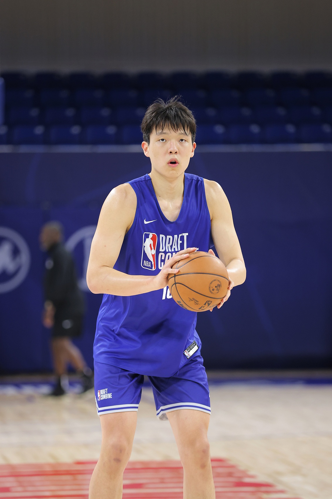 ??楊瀚森在試訓魔術(shù)后 球隊高層單獨與他會(huì )話(huà)近兩小時(shí)