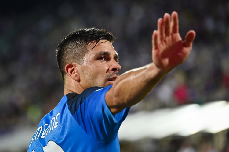 迪馬：塞維利亞有意引進(jìn)那不勒斯前鋒小西蒙尼，球員持開(kāi)放態(tài)度