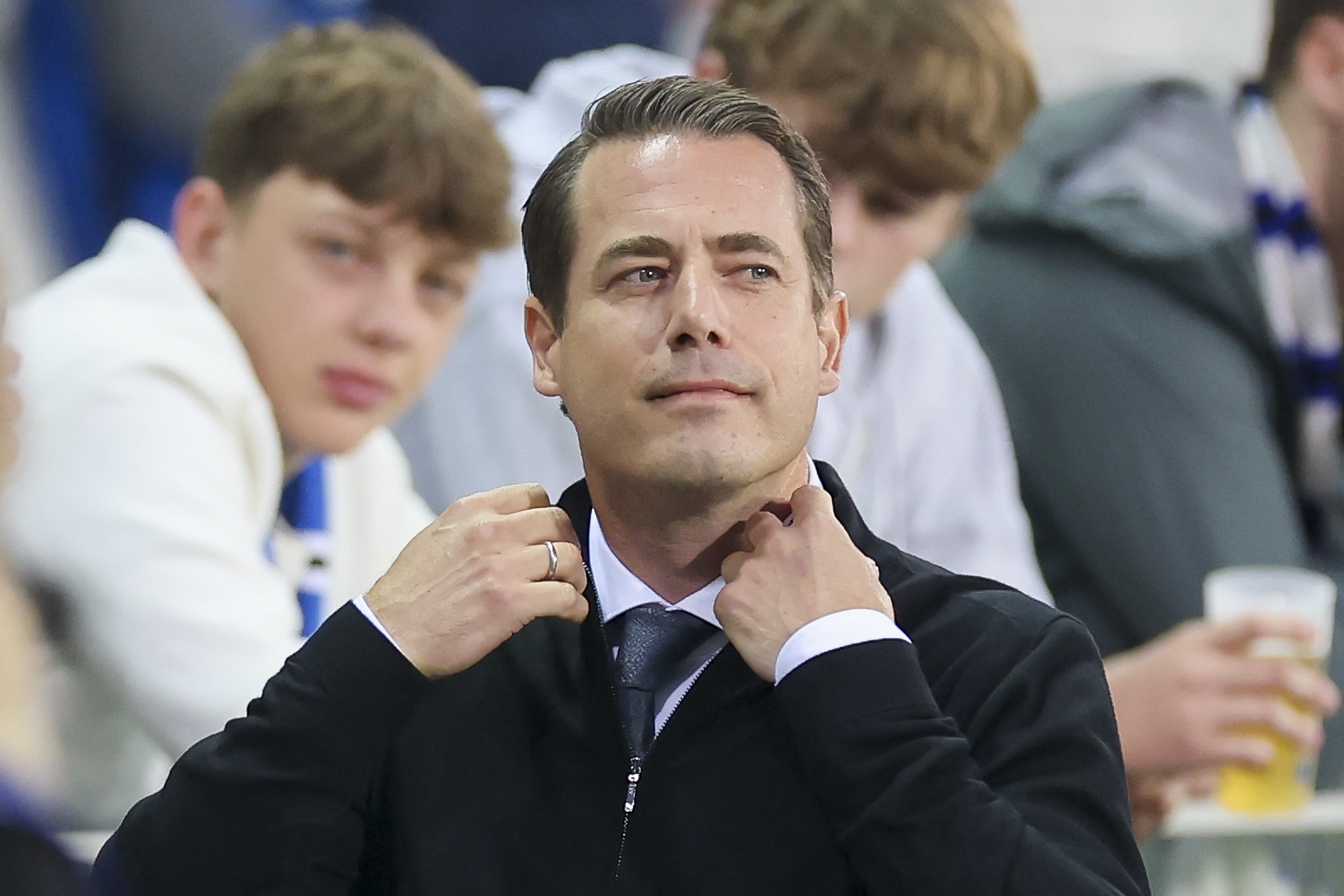 里肯：切爾西此前報價(jià)吉滕斯很倉促，多特不會(huì )以低于市價(jià)出售球員