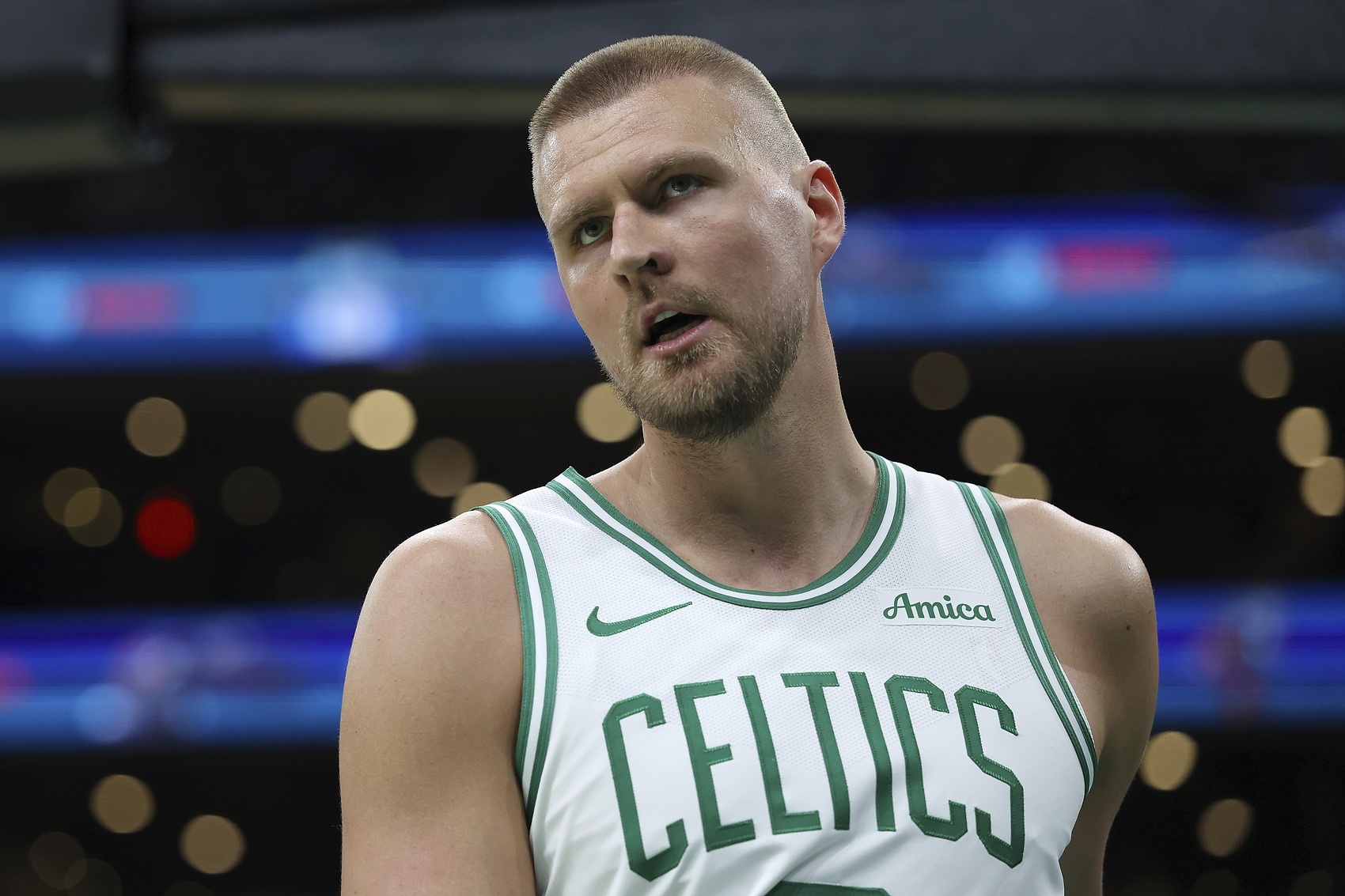 短暫！波津綠軍生涯99場(chǎng)常規賽+18場(chǎng)季后賽 助球隊奪得隊史第18冠