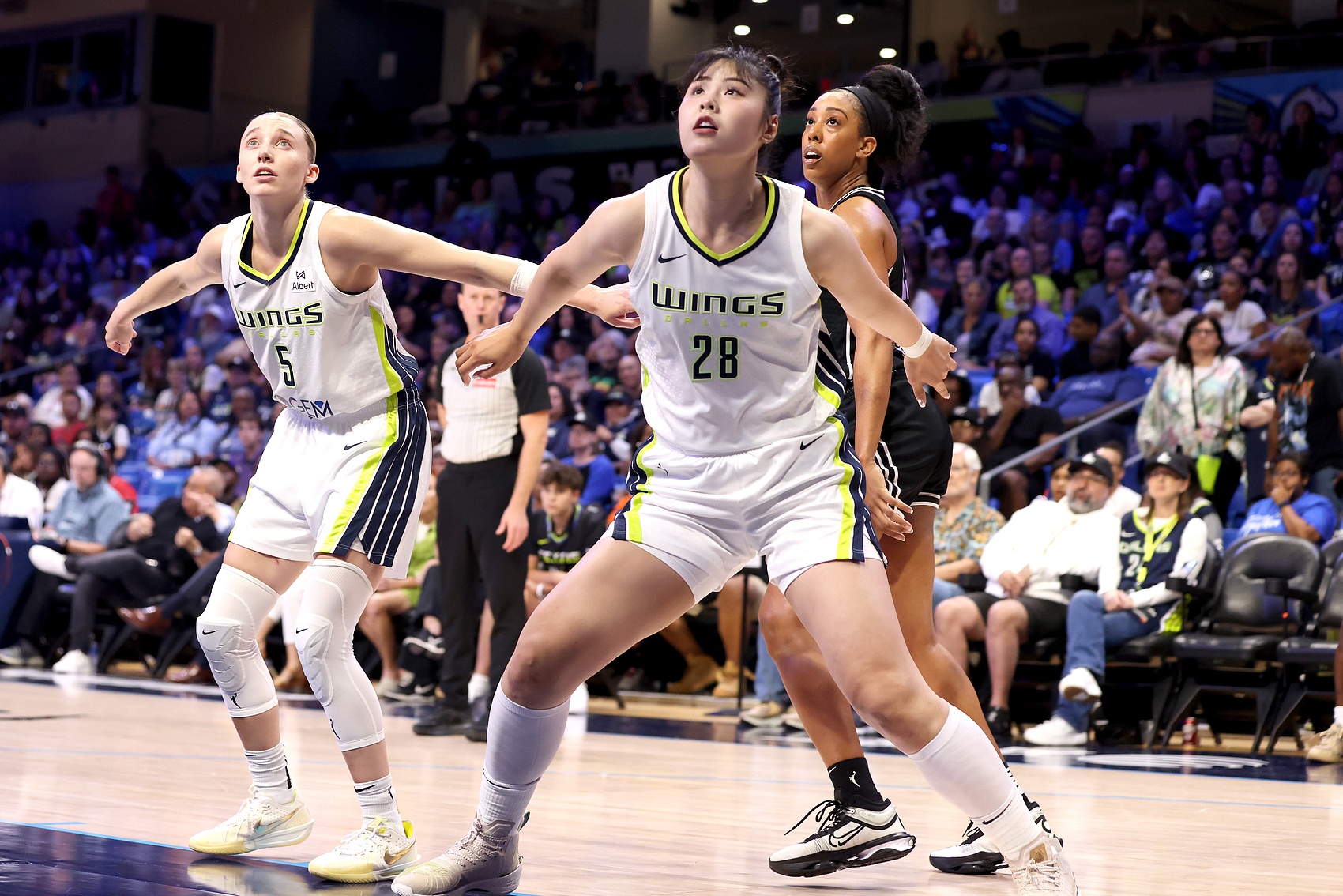 飛翼兩大內線(xiàn)近期有國家隊任務(wù) 李月汝必須抓住機會(huì )獲得信任