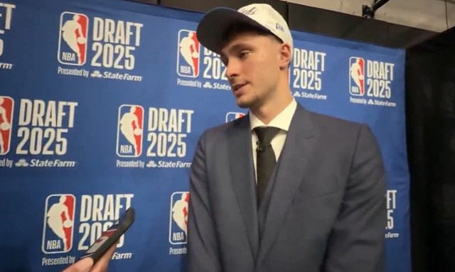 弗拉格談和歐文AD克萊合作：感到很幸運 想像一塊海綿向他們學(xué)習