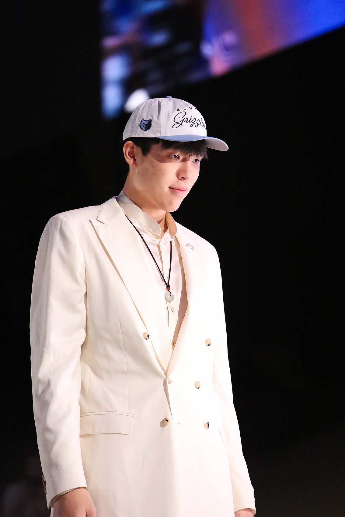 王治郅：楊瀚森的優(yōu)勢是身高和年齡 他還有很大的提升空間和潛力