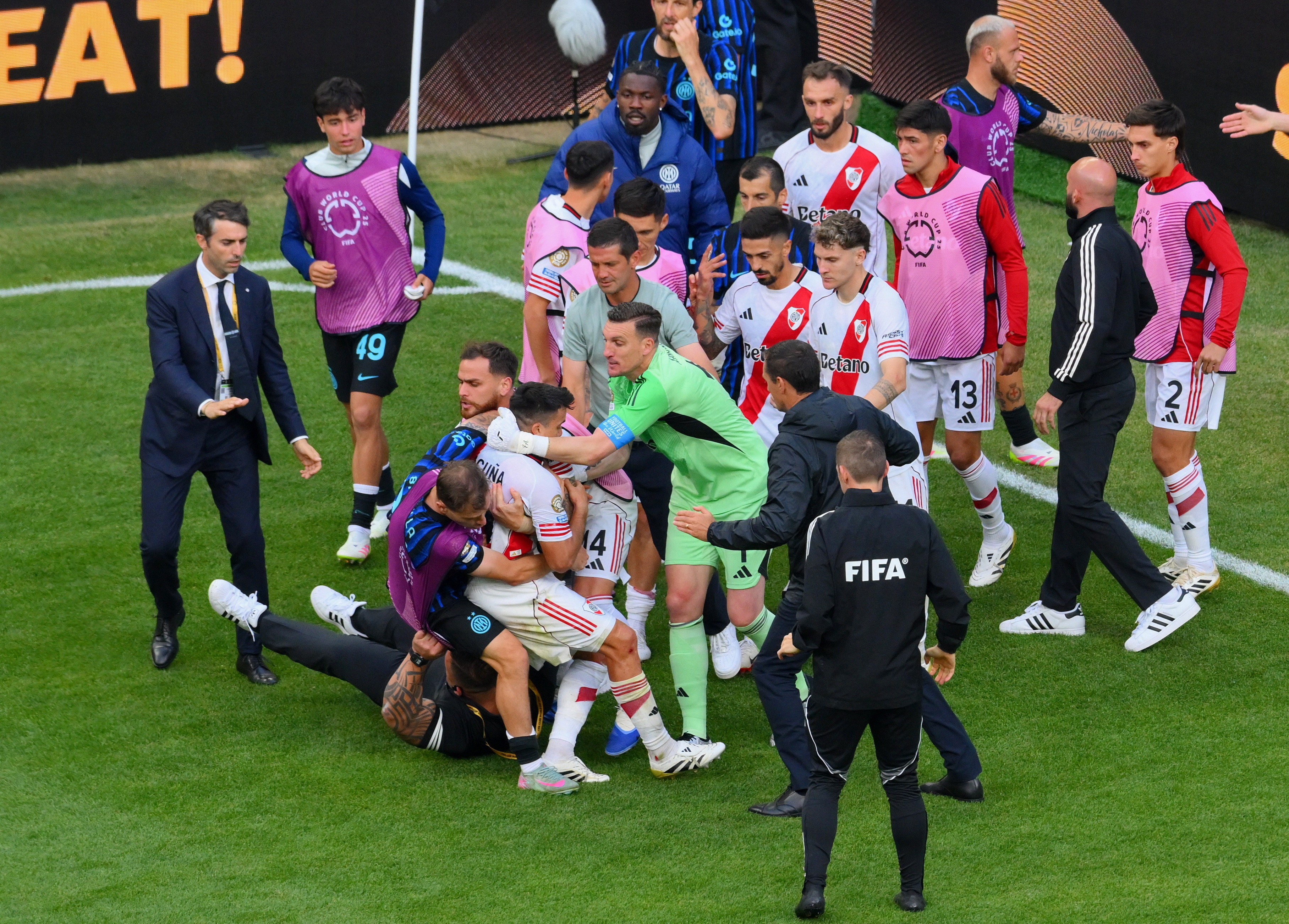 世俱杯罰款排行：河床18萬(wàn)歐斷層領(lǐng)跑&馬競第3，奧克蘭城唯一0元