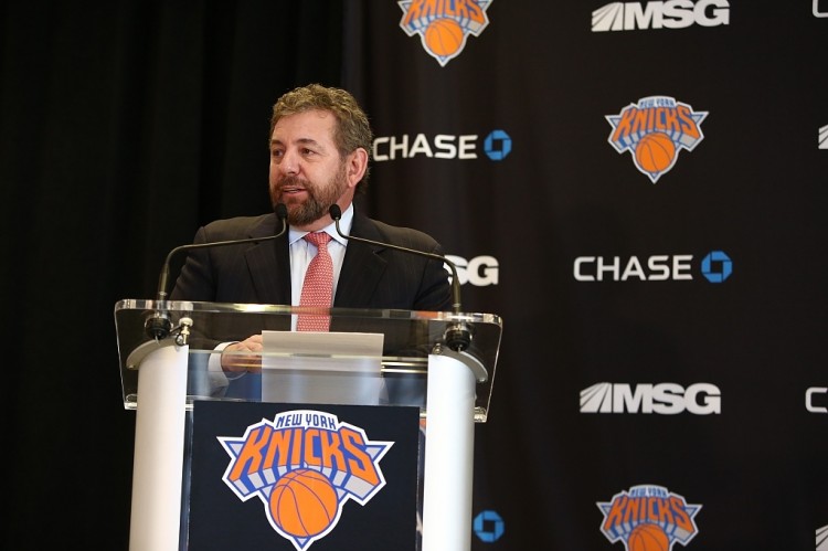 尼記：邁克-布朗今日將與尼克斯進(jìn)行第2次面試 并會(huì )見(jiàn)老板多蘭