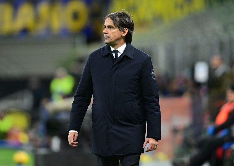 有能！小因扎吉今年帶隊參加13場(chǎng)俱樂(lè )部國際比賽，戰績(jì)8勝4平1負