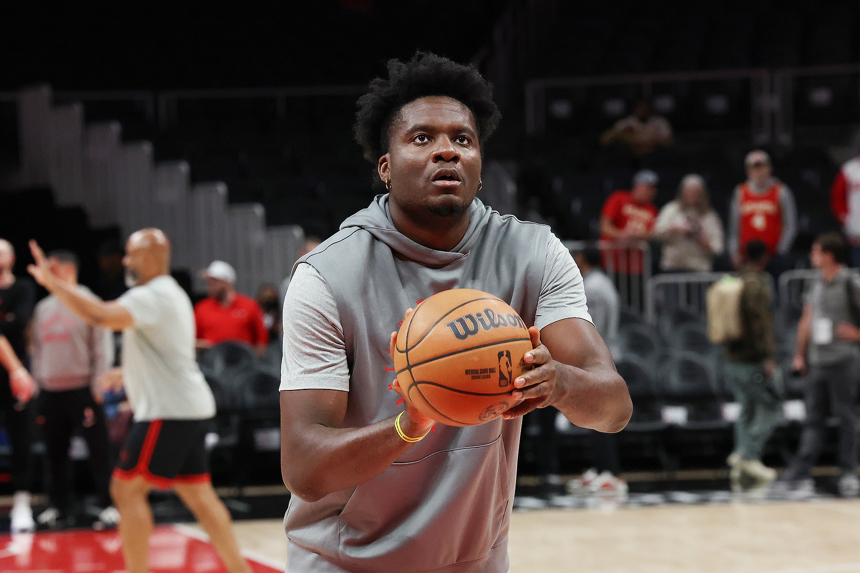 ??名記點(diǎn)評火箭內線(xiàn)多樣性：可排不同的雙塔&單中鋒&無(wú)中鋒陣容