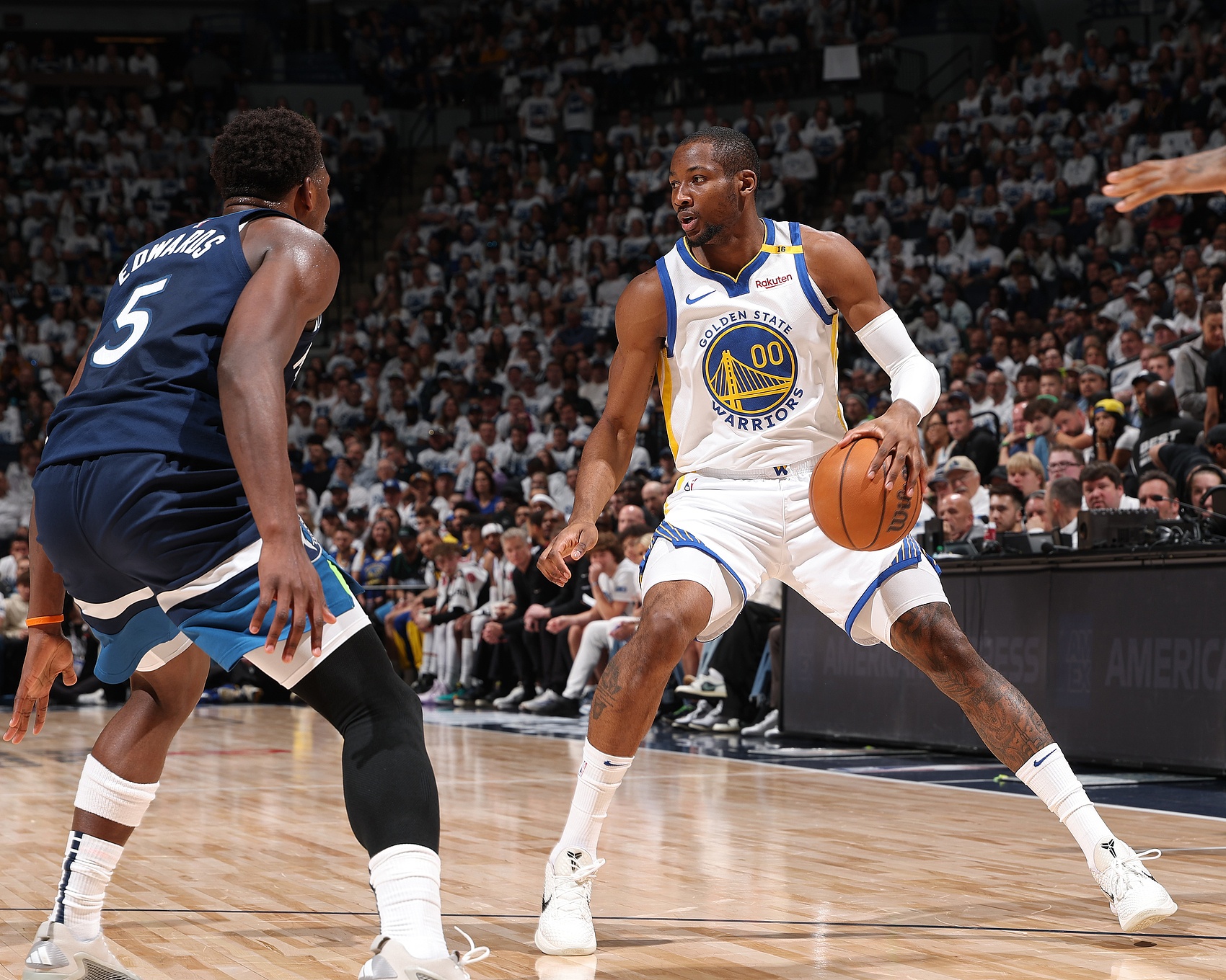 ??勇士在等待霍福德的決定 也與多支球隊在談庫明加