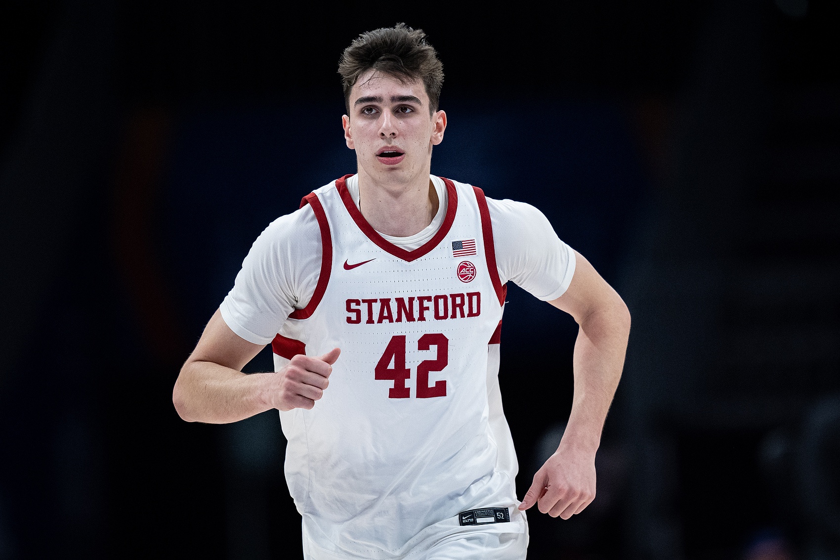 Scotto：國王與42號秀法國中鋒馬克西姆-雷諾簽下3年595萬(wàn)的合同