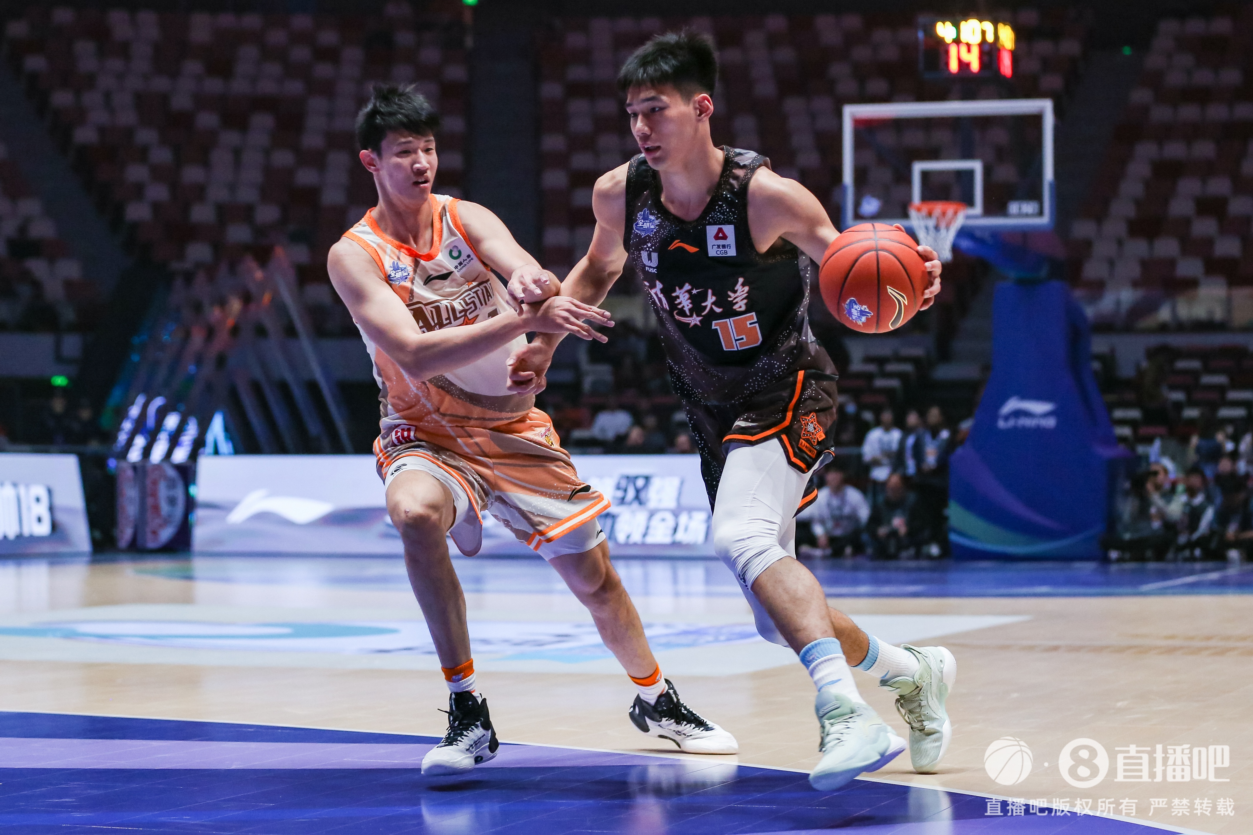 探長(cháng)：狀元熱門(mén)楊曦皓在福建男籃進(jìn)行試訓 前者計劃只試訓1支球隊