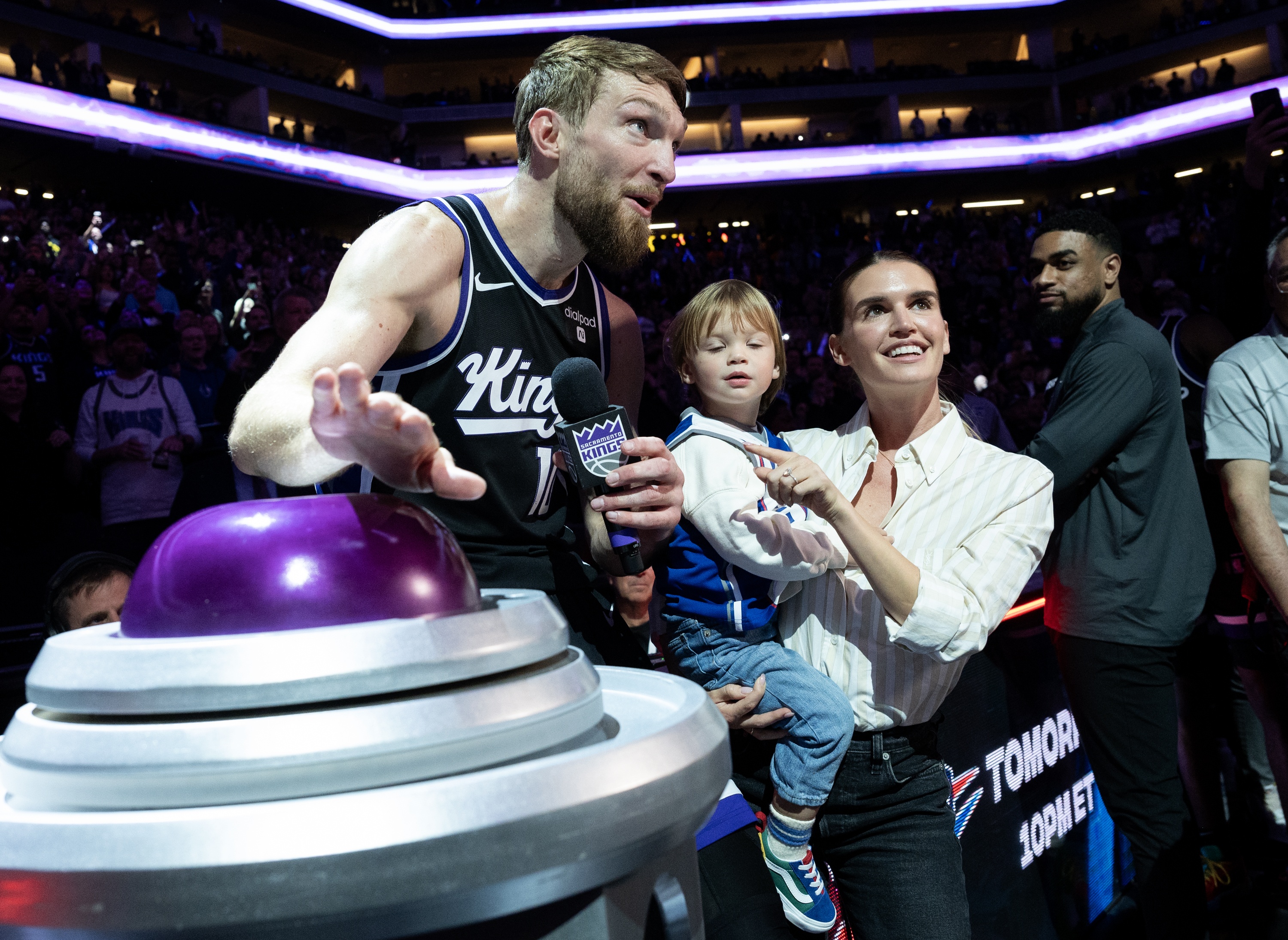 歐媒：立陶宛僅瓦蘭一個(gè)NBA球員參加歐錦賽 小薩因陪產(chǎn)缺席