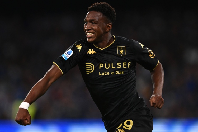 記者：亞特蘭大簽下熱那亞邊衛阿哈諾，羅馬最后時(shí)刻截胡失敗