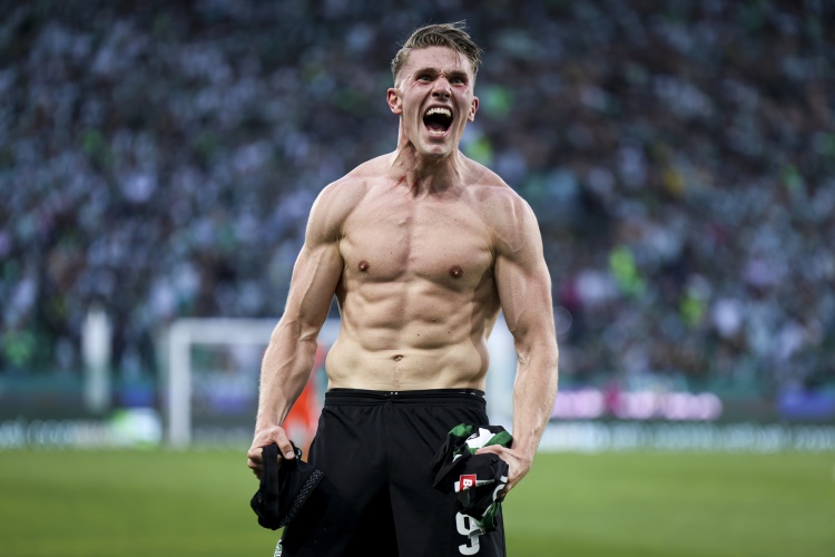 記者：約克雷斯再次明確只想去阿森納，已達成到2030年的全面協(xié)議