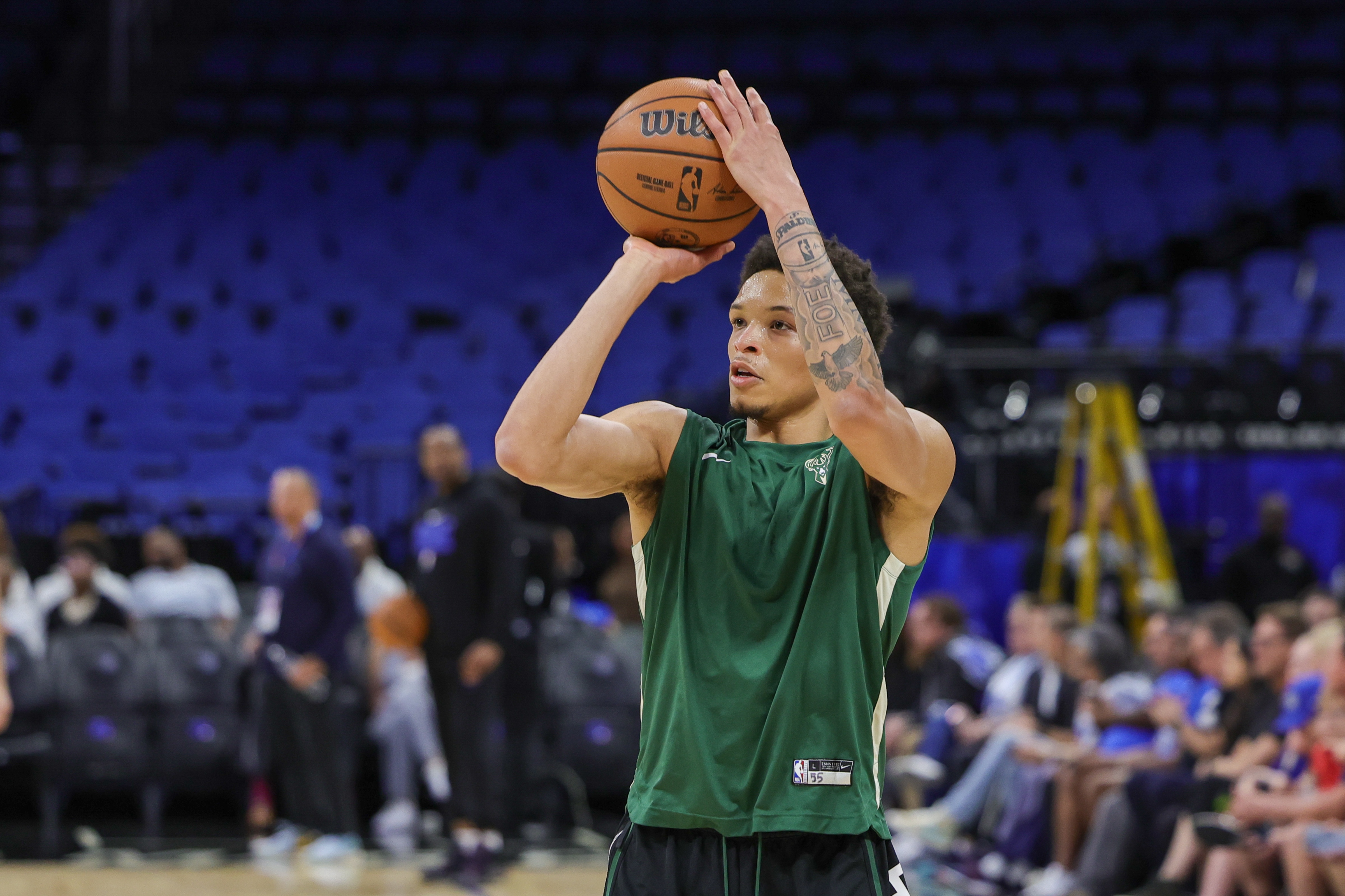 香餑餑??此前雄鹿撤回資質(zhì)報價(jià)后 羅林斯曾吸引日刺拓湖興趣