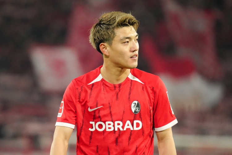 解約金2700萬(wàn)歐！圖片報：法鷹求購堂安律，拜仁可能加入爭奪