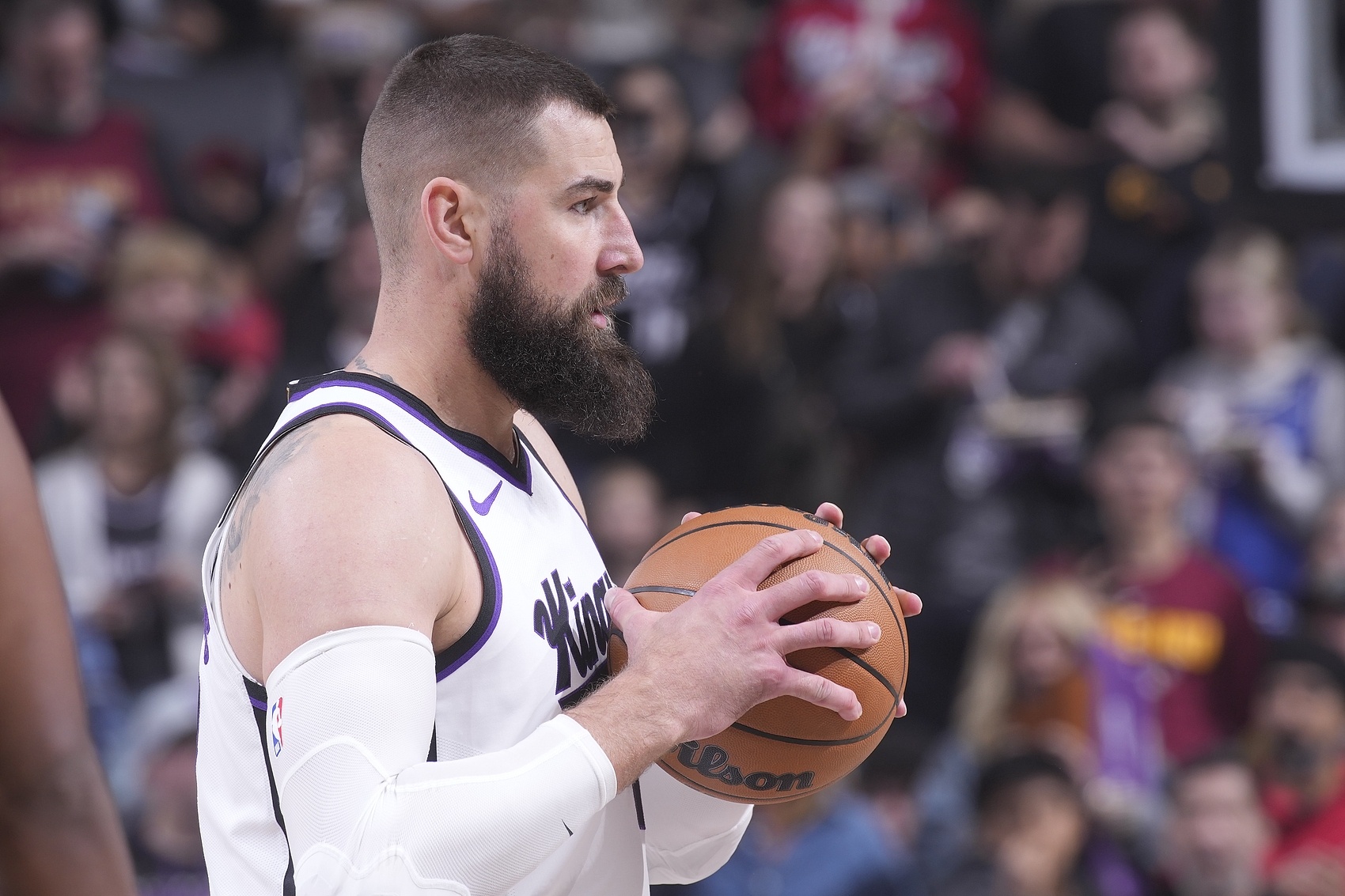 前NBA球員：瓦蘭在掘金會(huì )被死盯約基奇數據的呆子噴 還不如回歐洲