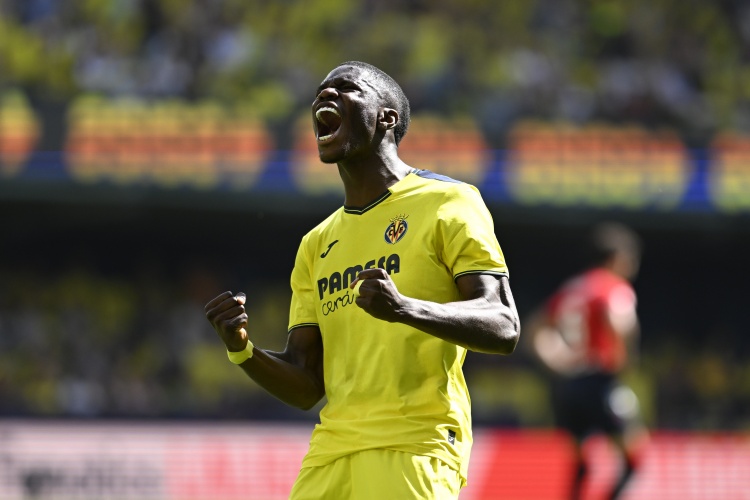 BBC：埃弗頓接近2700萬(wàn)鎊簽下比利亞雷亞爾前鋒蒂爾諾-巴里