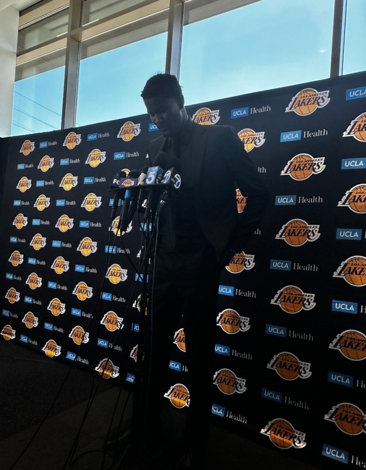 艾頓：我們現在想要奪冠 我與奧尼爾經(jīng)常聯(lián)系&那是我大叔叔