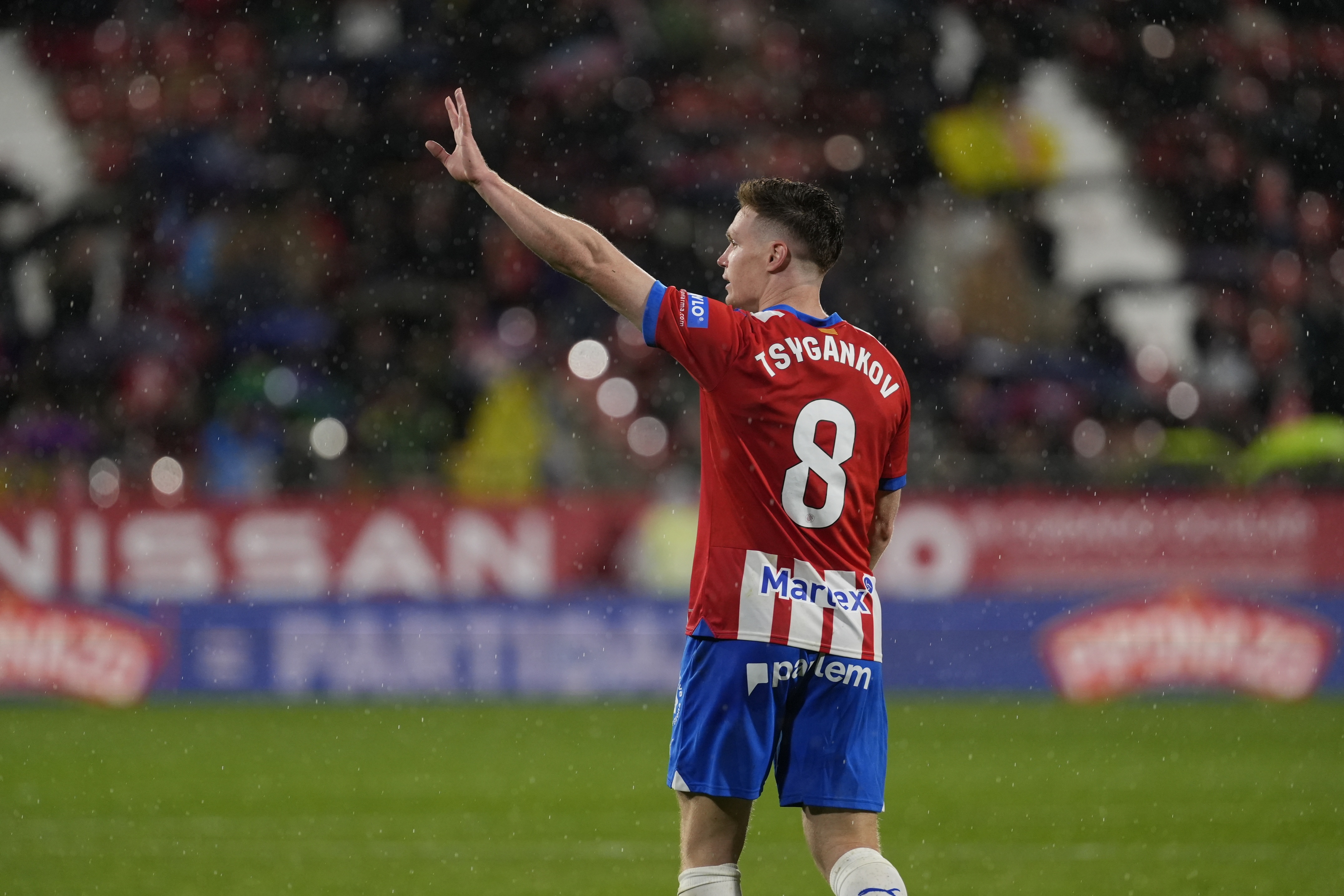 記者：齊甘科夫今夏可能離隊，赫羅納愿約2000萬(wàn)歐出售球員