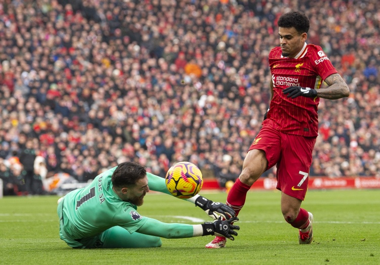 每體：迪亞斯要求續約或轉會(huì )，巴薩出不了8200萬(wàn)歐而拜仁愿意談