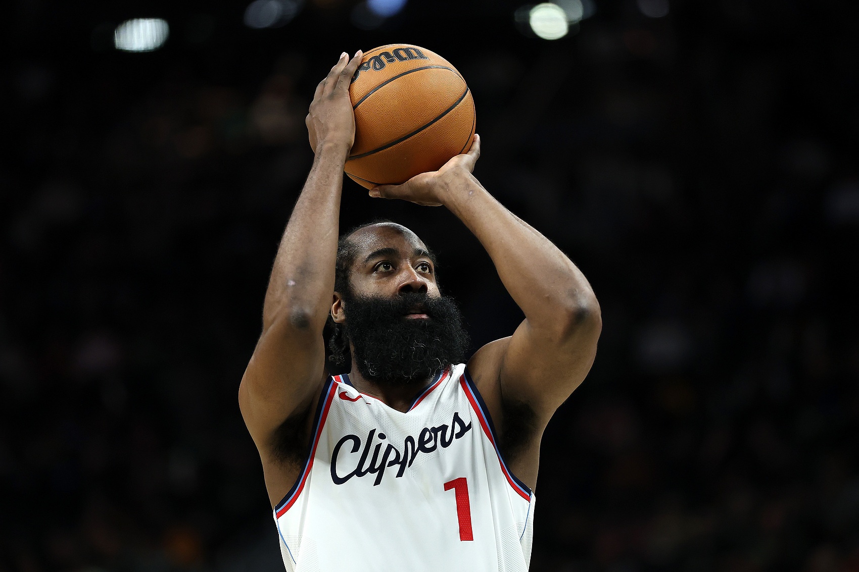 哈登生涯688次造三分犯規 高居歷史第一 利拉德“僅”299次排第二