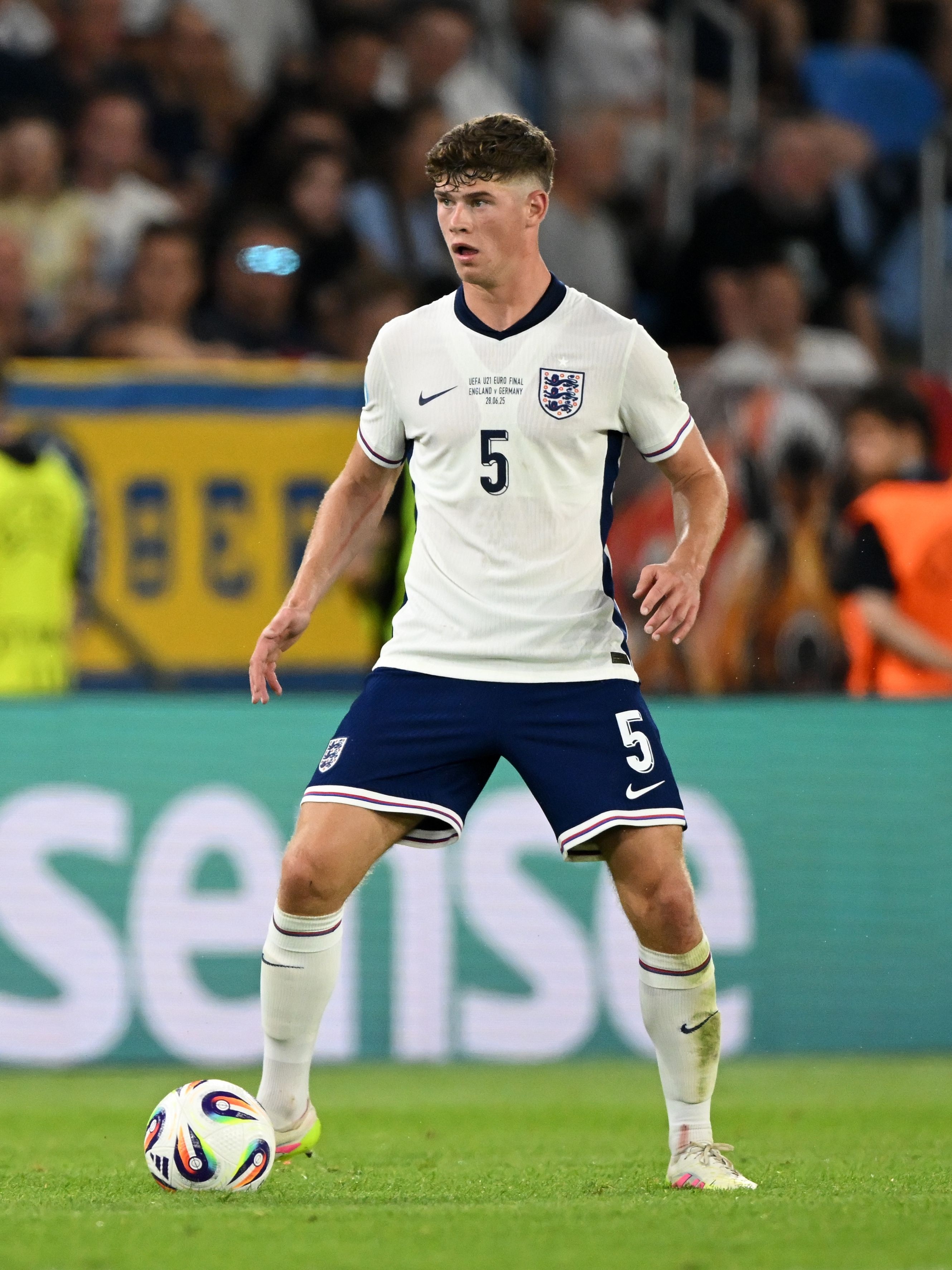 羅馬諾：英超&意甲俱樂(lè )部已運作轉會(huì )，克雷斯維爾可能離開(kāi)圖盧茲