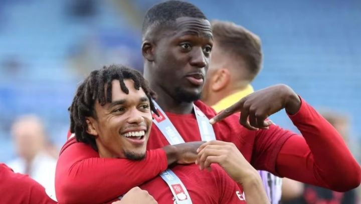 ??阿斯：科納特不考慮與利物浦續約！他只想跟隨阿諾德加盟皇馬