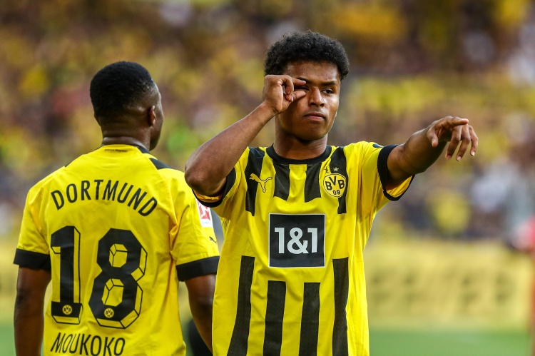 圖片報：尤文紐卡藍軍有意，多特為阿德耶米標價(jià)6500萬(wàn)到7000萬(wàn)歐