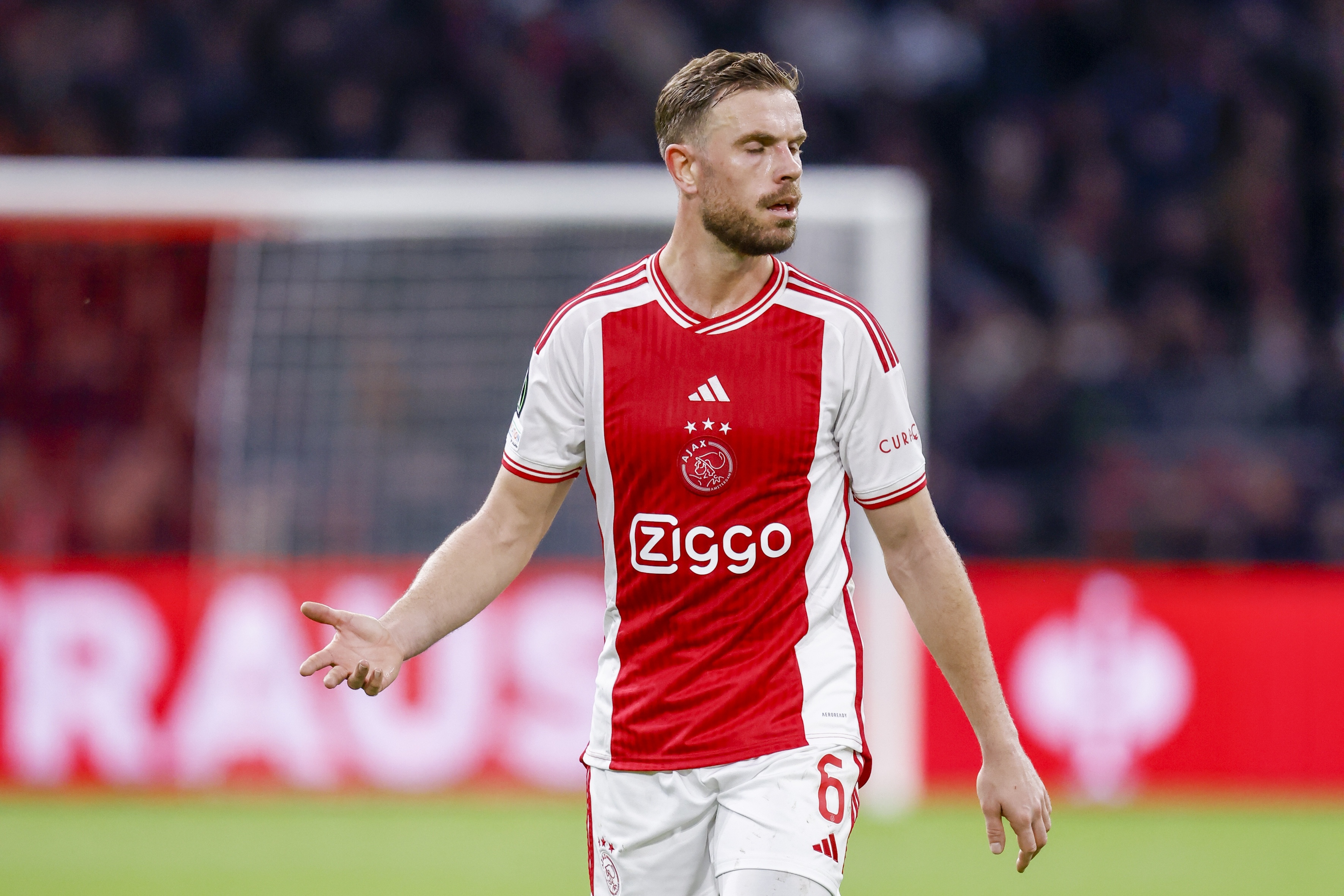 羅馬諾：布倫特福德將免簽35歲中場(chǎng)亨德森，交易預計今天完成