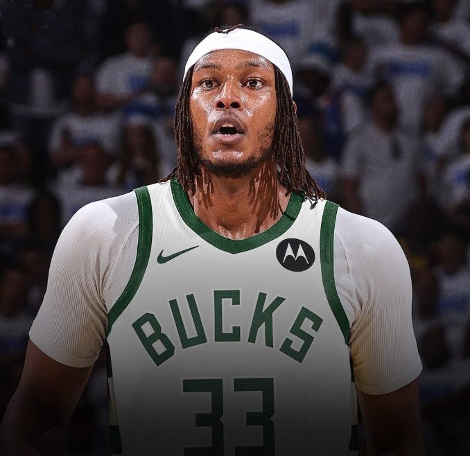 特納開(kāi)玩笑：我女朋友說(shuō)我穿綠色隊服很好看 這將會(huì )無(wú)縫銜接??