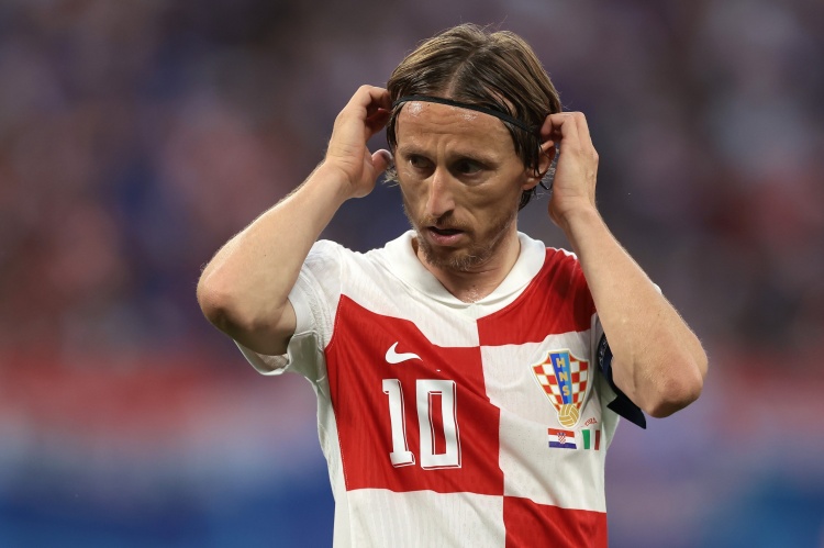 米體：莫德里奇將在8月4日參加米蘭季前集訓，不會(huì )參加亞洲熱身賽