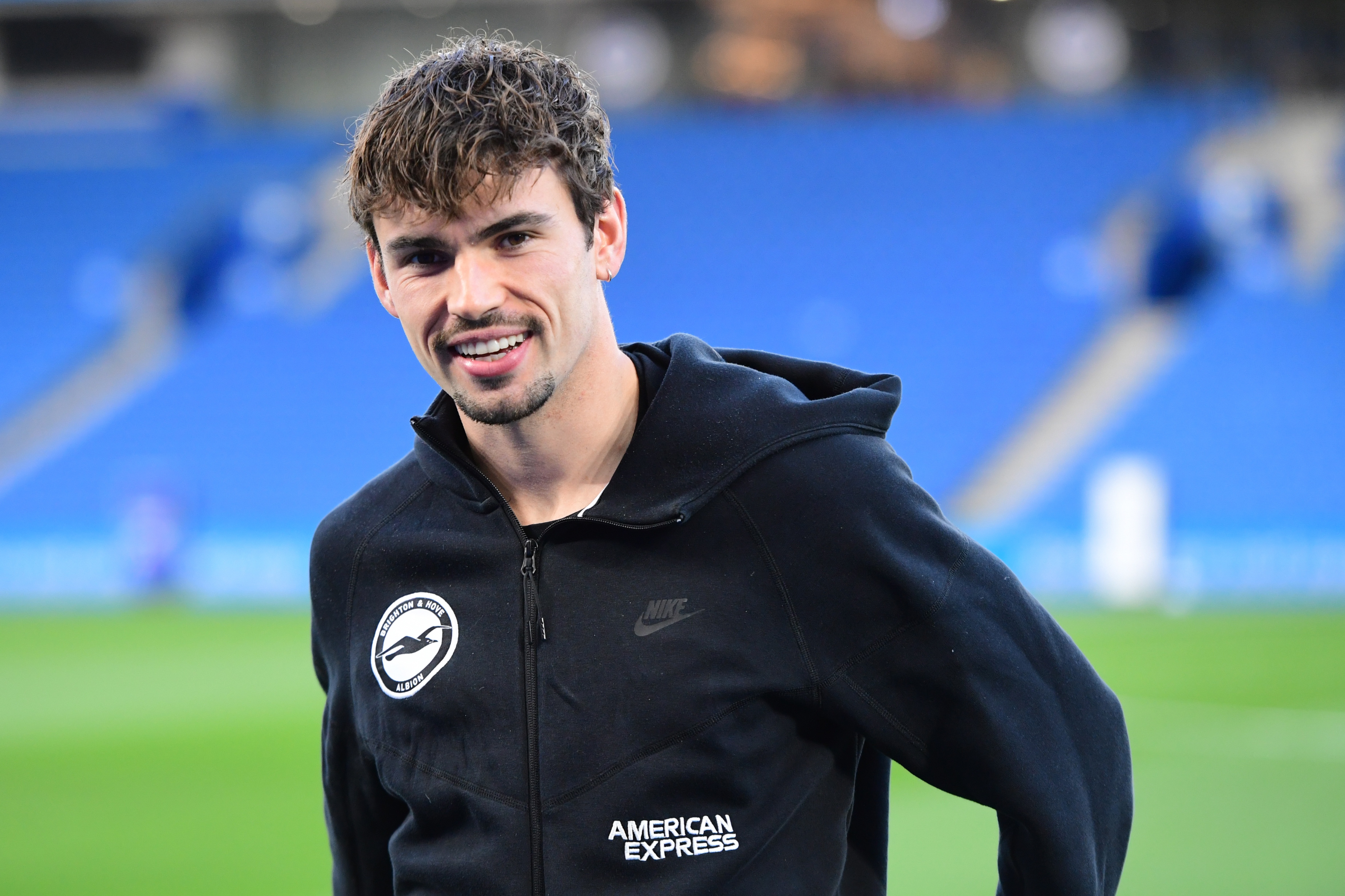 迪馬：羅馬接觸布萊頓中場(chǎng)馬特-奧萊利，但不會(huì )立即采取行動(dòng)