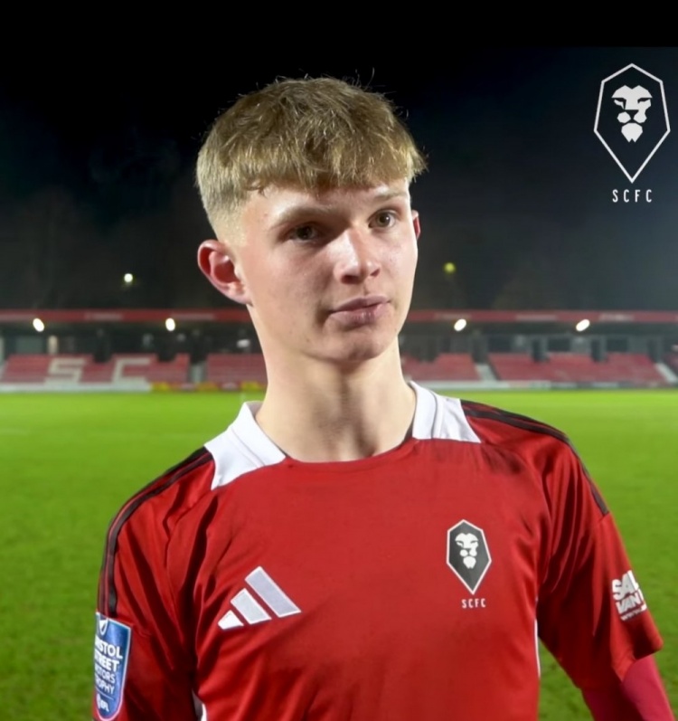 郵報：阿森納詢(xún)問(wèn)索爾福德前鋒賴(lài)特的情況，有意與利物浦曼城爭奪