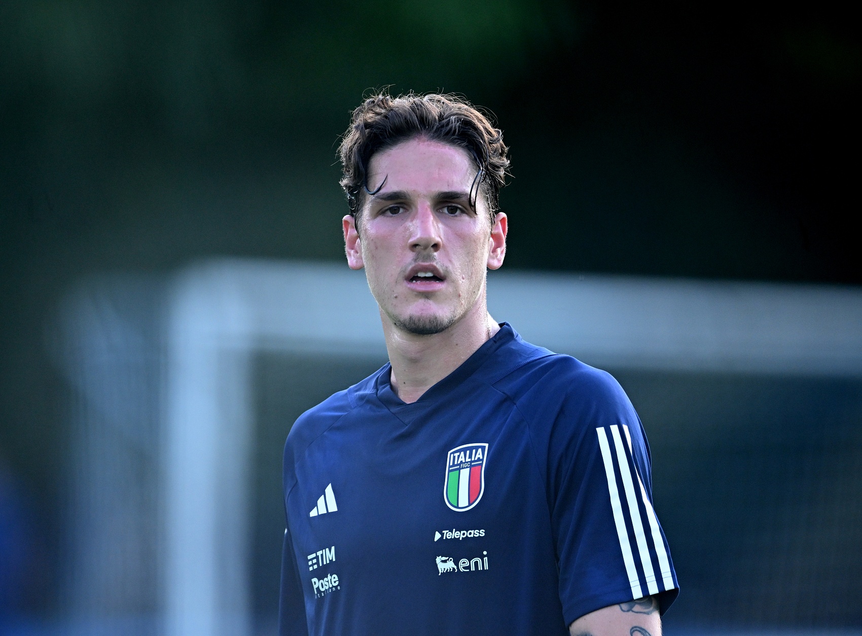 記者：加拉塔薩雷尚未收到意大利俱樂(lè )部對扎尼奧洛的報價(jià)