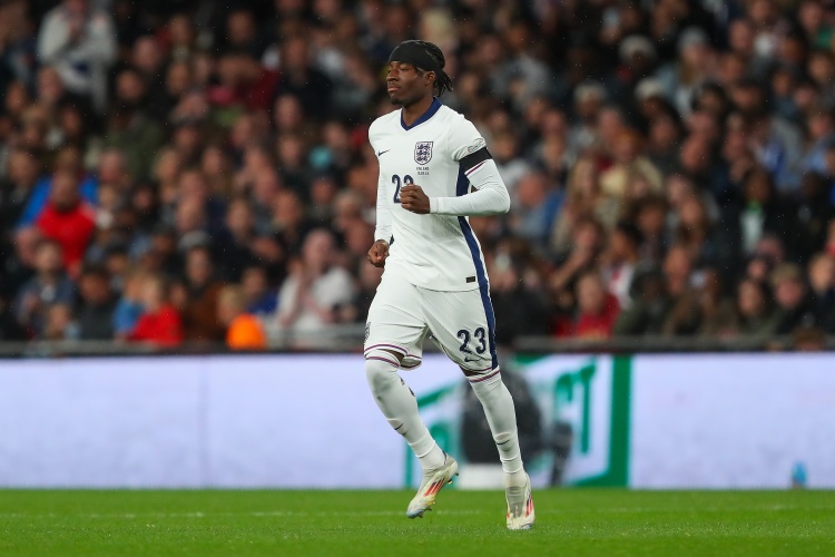 記者：馬杜埃凱已與阿森納簽約五年，約克雷斯和莫斯克拉也將簽約