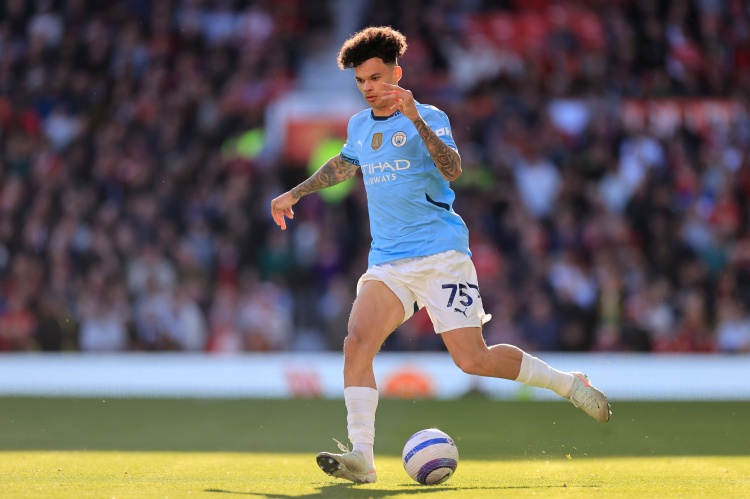 記者：曼城無(wú)意今夏放走奧賴(lài)利，瓜迪奧拉對他很滿(mǎn)意