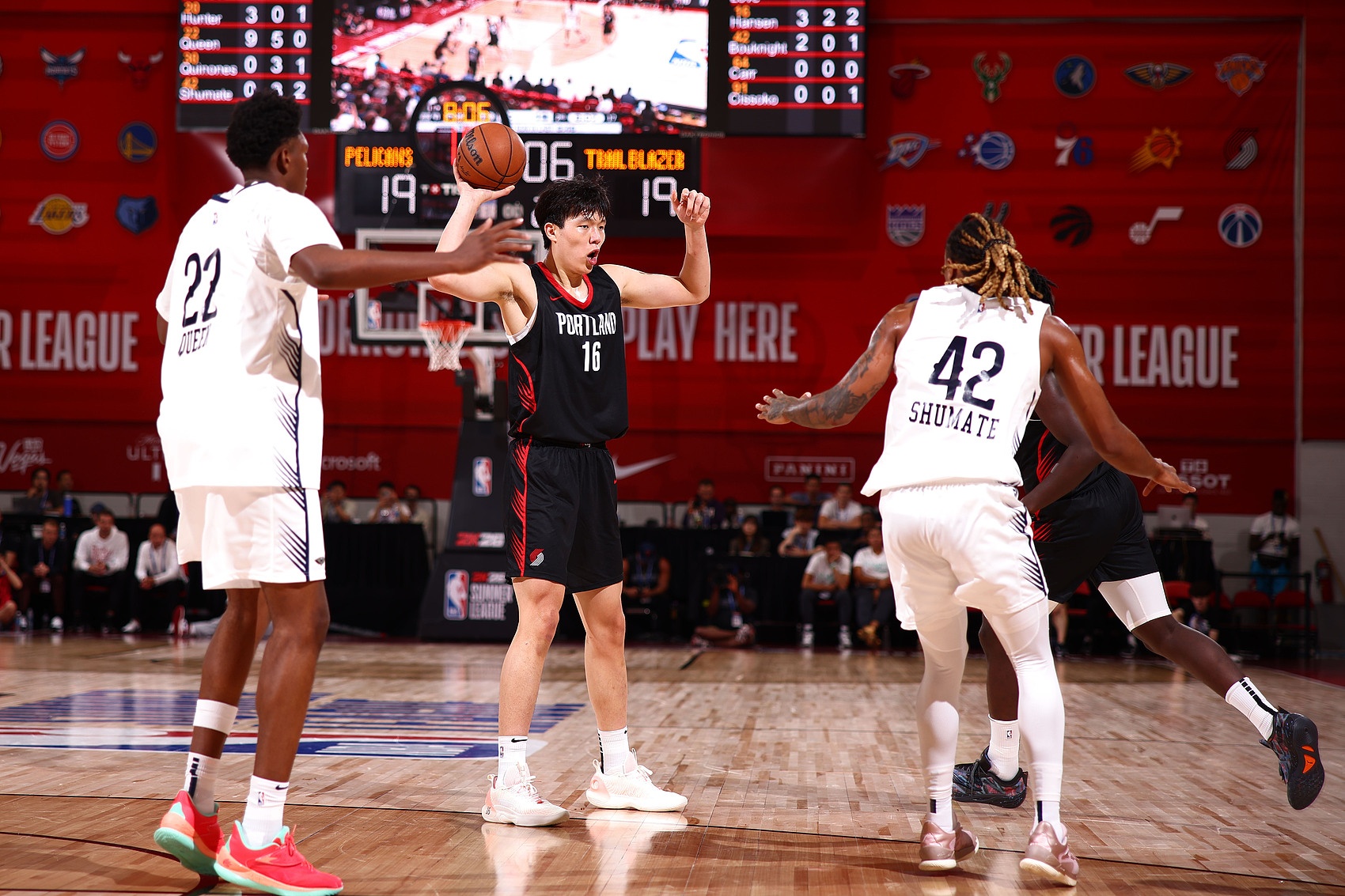 楊瀚森：美國打球更快更堅決過(guò)半場(chǎng)就扔 CBA更偏向磨陣地跑戰術(shù)