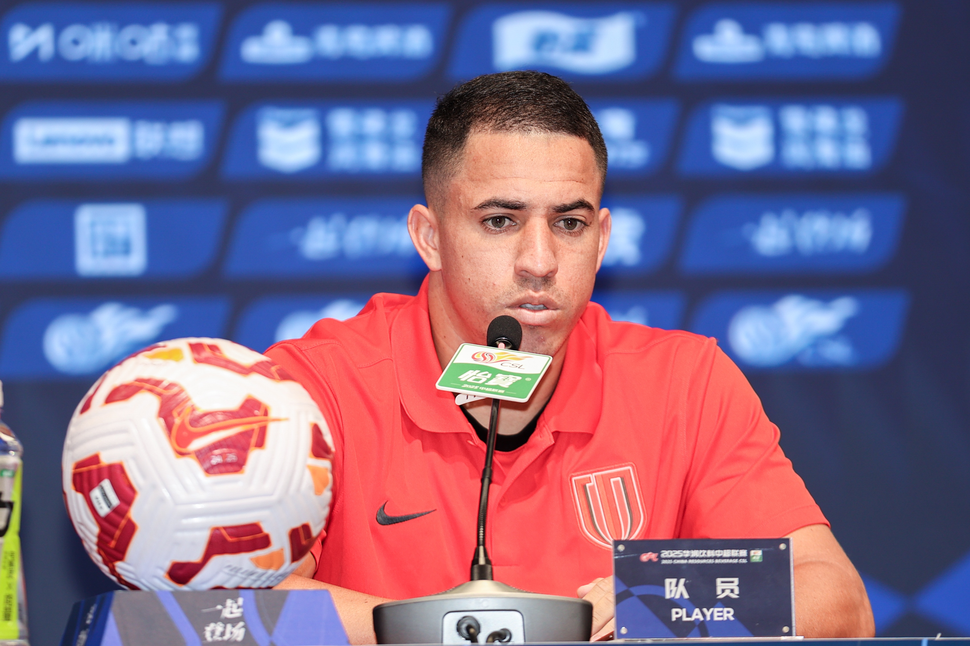 羅慕洛：困難來(lái)自場(chǎng)外 領(lǐng)導層不尊重我們 過(guò)去5年成績(jì)未得到認可