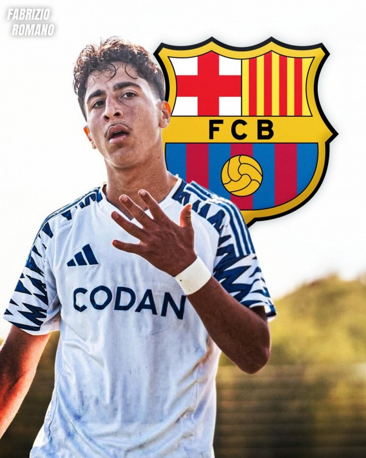 哥倆全來(lái)！羅馬諾：巴薩正努力簽下魯尼-巴德吉的15歲弟弟拉揚