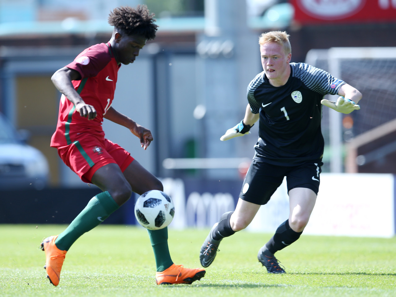 記者：菲利克斯-科雷亞700萬(wàn)歐轉會(huì )里爾，尤文獲得175萬(wàn)歐分成