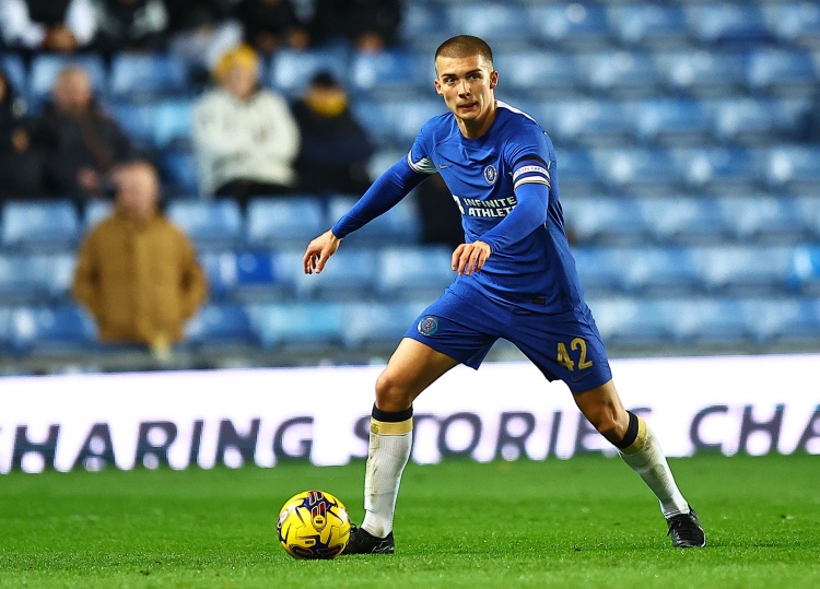 記者：多家英冠和沙特俱樂(lè )部有意切爾西右后衛吉爾克里斯特