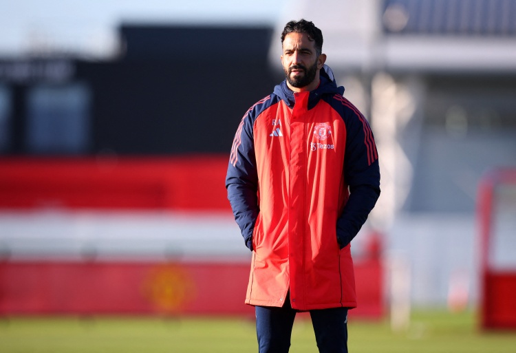 曼聯(lián)年鑒發(fā)布 阿莫林：看到曼聯(lián)的神奇和特別，球隊要回應有位置