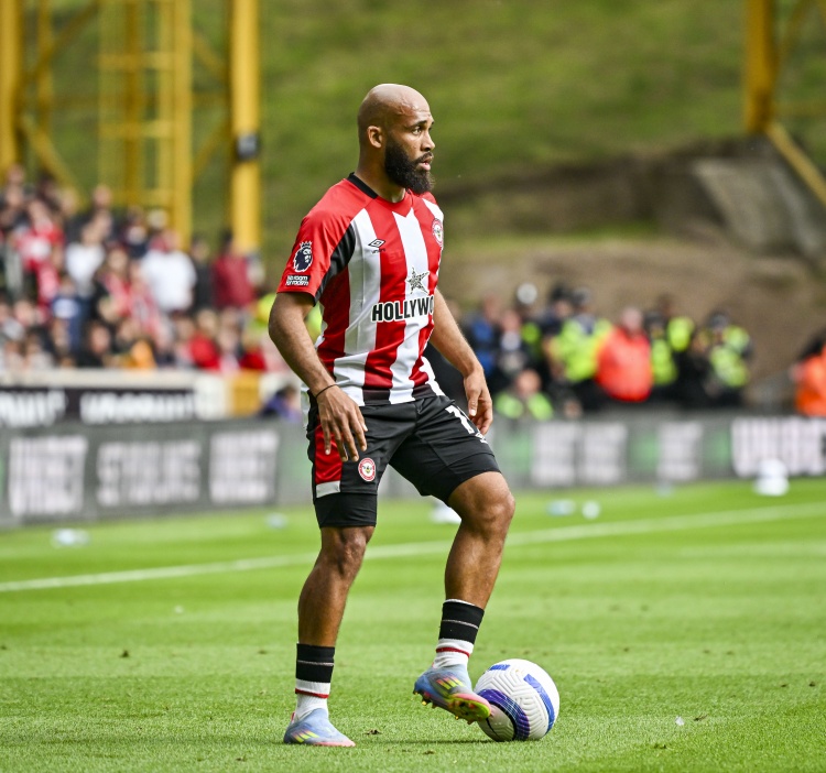 姆貝莫上賽季英超直接參與27球，霍伊倫&齊爾克澤&加納喬共造16球